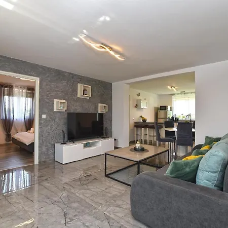 Fuer 6 Personen Ca 55 Qm In Fazana, Istrien Istrische Riviera