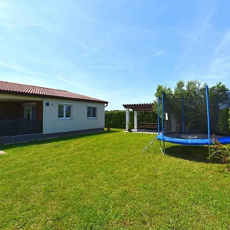 Fuer 6 Personen Ca 55 Qm In Fazana, Istrien Istrische Riviera *